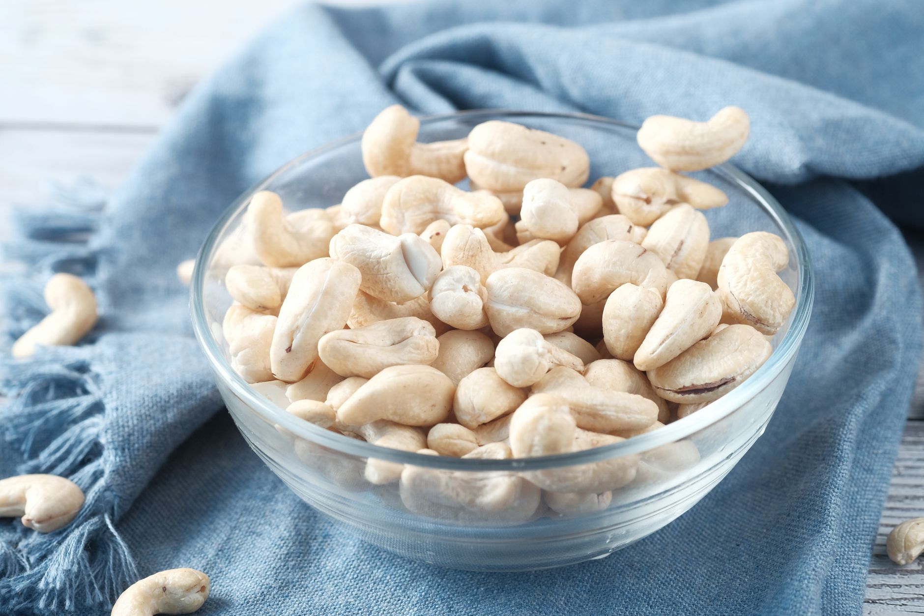 Cobre e Genética: Como Seus Genes Influenciam a Absorção e o Metabolismo do Cobre
